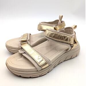 Vionic Walk Max Wanderer Sandal Women's Hook & Loop Gold Size US7.5 EU38